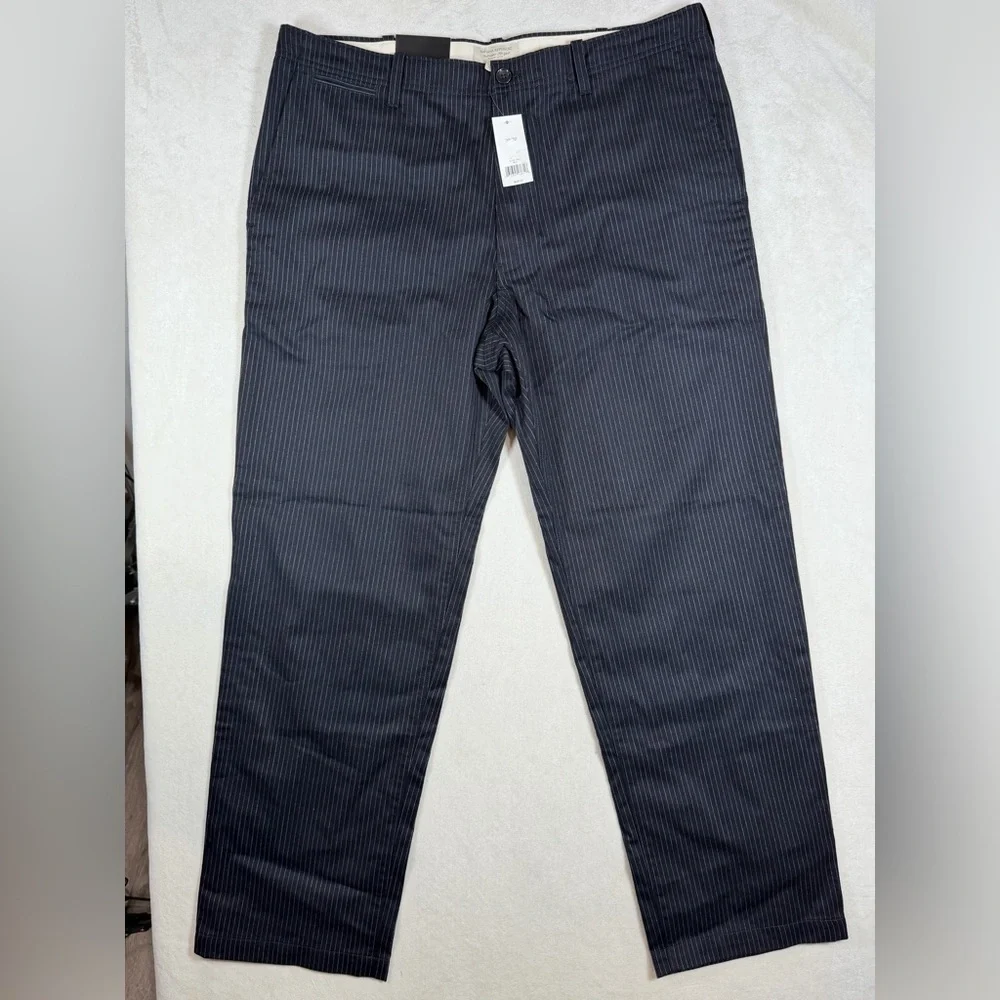 NWT 38W 32L Banana Republic Black Chalk Pinstripe Dress Pants